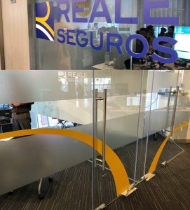 Señaléticas y gráfica para locales comerciales, oficinas y ferias4