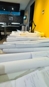 servicio de Impresion y Ploteo Copia Escanner BN y Color arkiplot (3)